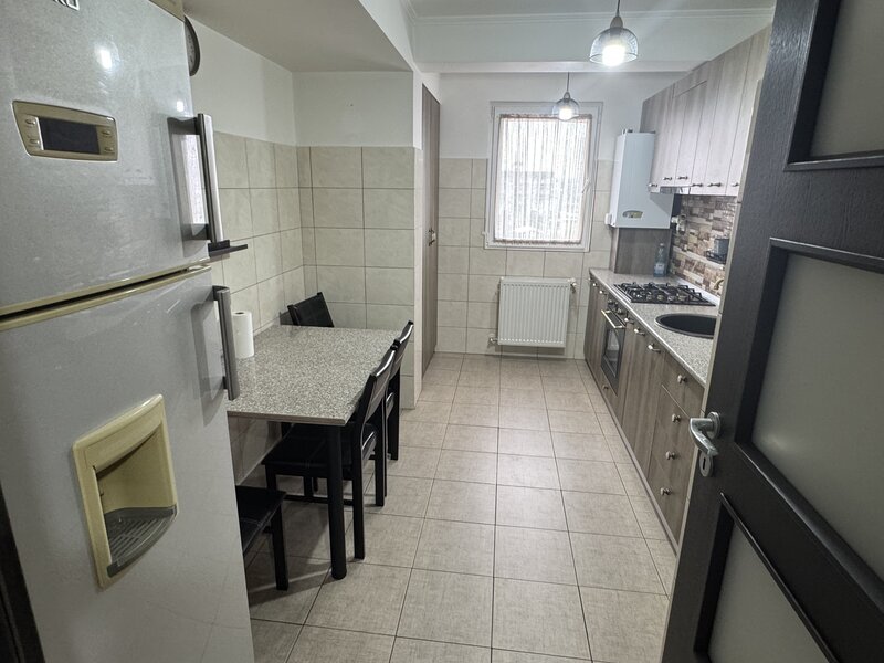 Cheile Turzii, metrou Aparatorii Patriei ap cu parcare si centrala proprie